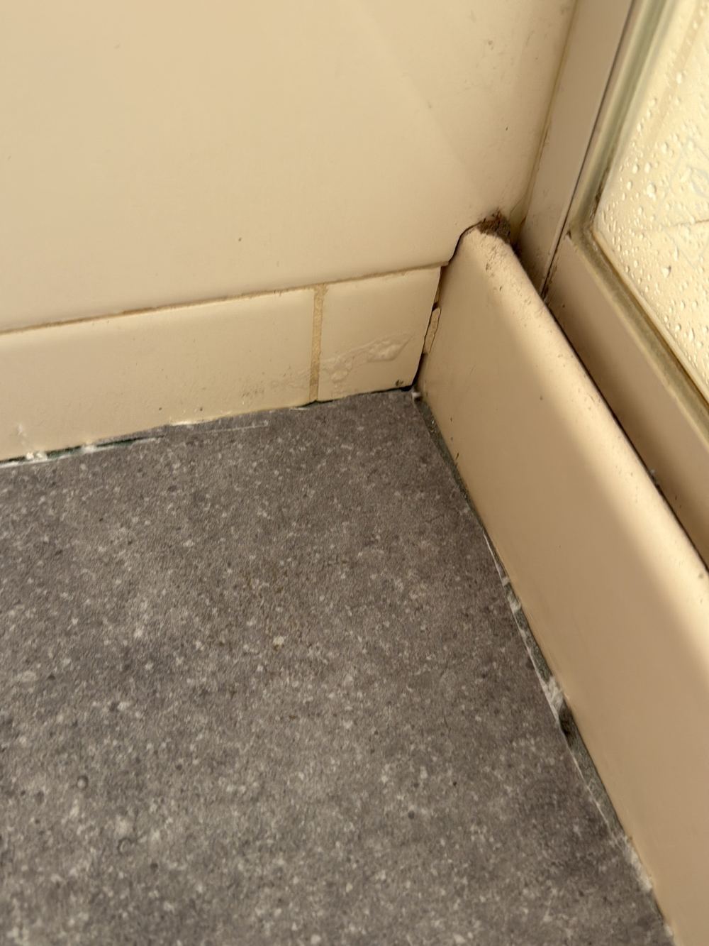 Rental minimum standards in a near-new Mambourin home